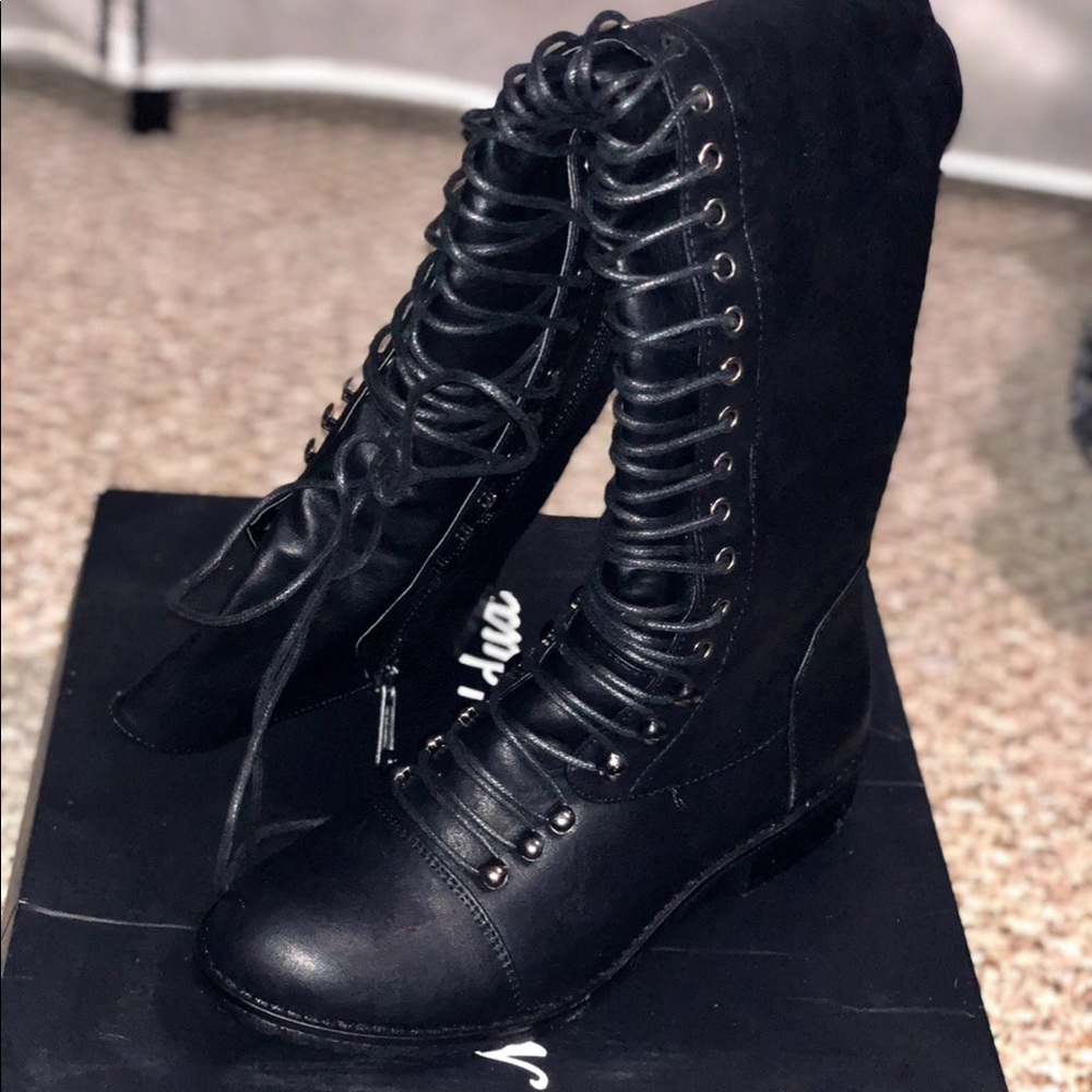 Long Lace Black Boots